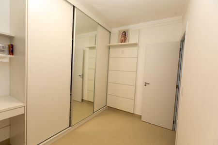 Apartamento à venda com 74m², 3 quartos e 1 vaga Apartamento à venda com 74m², 3 quartos e 1 vagaQuarto 2