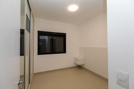Apartamento à venda com 74m², 3 quartos e 1 vaga Apartamento à venda com 74m², 3 quartos e 1 vagaQuarto Suite