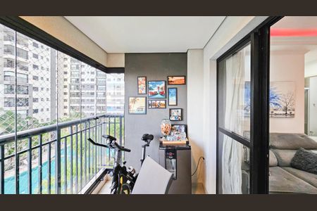 Apartamento para alugar com 62m², 2 quartos e 1 vagaSacada