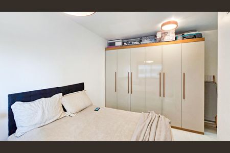 Apartamento para alugar com 62m², 2 quartos e 1 vagaSuíte