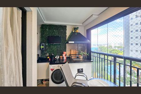 Apartamento para alugar com 62m², 2 quartos e 1 vagaSacada