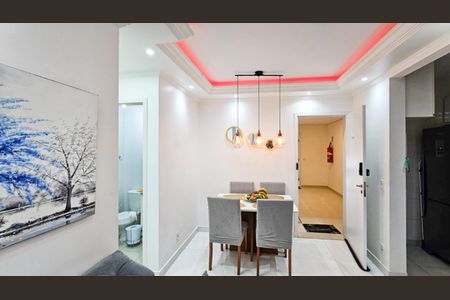 Apartamento para alugar com 62m², 2 quartos e 1 vagaSala