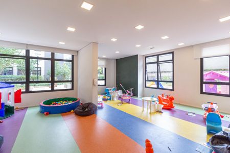 Apartamento para alugar com 62m², 2 quartos e 1 vaga Apartamento para alugar com 62m², 2 quartos e 1 vagaÁrea comum - Brinquedoteca