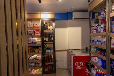 Apartamento à venda com 61m², 3 quartos e 1 vagaMini Mercado
