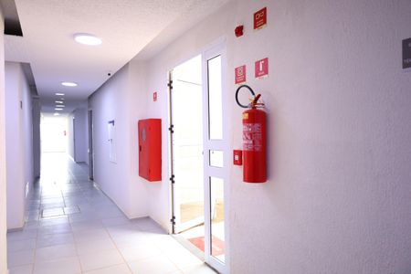 Apartamento para alugar com 32m², 2 quartos e sem vagaÁrea comum - Saguão do prédio