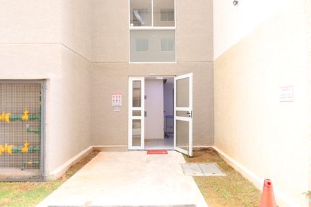 Apartamento para alugar com 32m², 2 quartos e sem vagaÁrea comum - Entrada do prédio