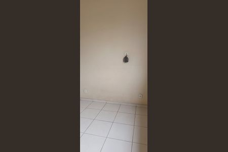 Quarto de apartamento para alugar com 2 quartos, 62m² em Rocha Miranda, Rio de Janeiro