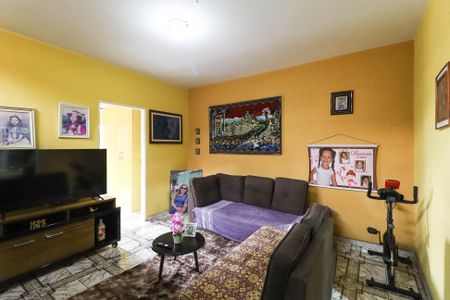 Casa à venda com 100m², 2 quartos e 3 vagas