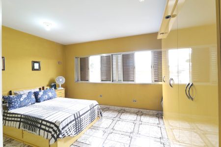 Casa à venda com 100m², 2 quartos e 3 vagas