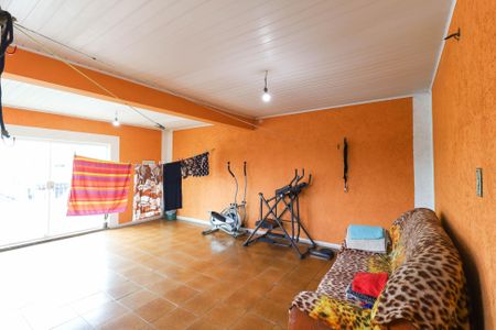 Casa à venda com 100m², 2 quartos e 3 vagas