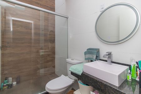 Casa de condomínio à venda com 170m², 3 quartos e 1 vagaBanheiro