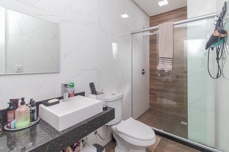 Casa de condomínio à venda com 170m², 3 quartos e 1 vagaBanheiro