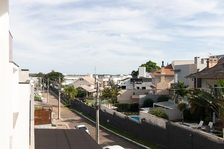 Casa de condomínio à venda com 170m², 3 quartos e 1 vagaSacada