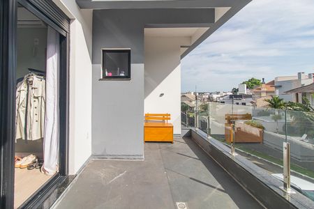 Casa de condomínio à venda com 170m², 3 quartos e 1 vagaSacada