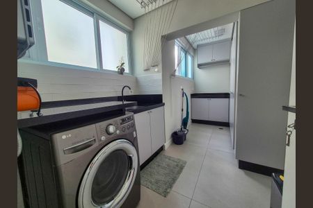 Apartamento à venda com 185m², 3 quartos e 2 vagas
