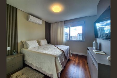 Apartamento à venda com 185m², 3 quartos e 2 vagas