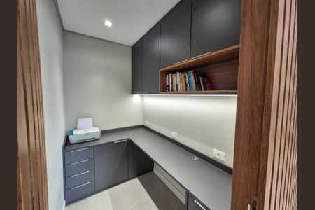 Apartamento à venda com 185m², 3 quartos e 2 vagas