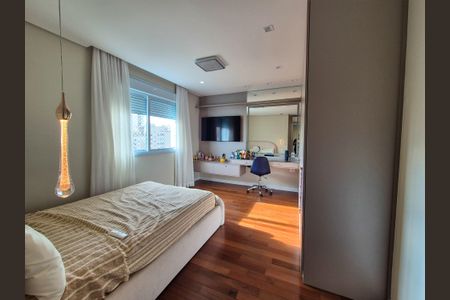Apartamento à venda com 185m², 3 quartos e 2 vagas