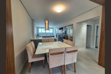 Apartamento à venda com 185m², 3 quartos e 2 vagas