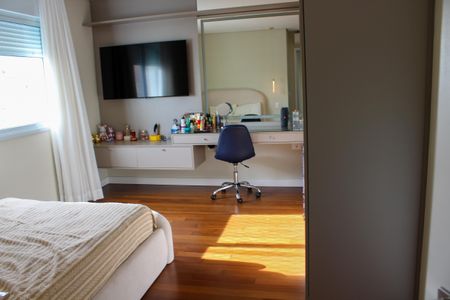 Apartamento à venda com 185m², 3 quartos e 2 vagas