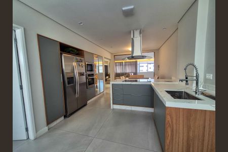 Apartamento à venda com 185m², 3 quartos e 2 vagas