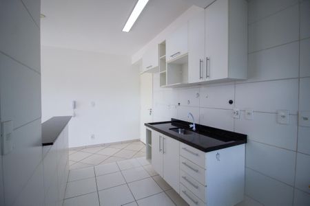 Apartamento para alugar com 57m², 2 quartos e 2 vagasCozinha 