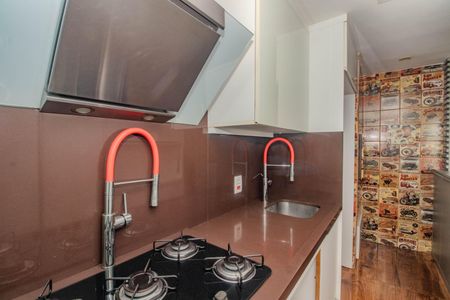 Apartamento à venda com 71m², 3 quartos e 2 vagas Apartamento à venda com 71m², 3 quartos e 2 vagasCozinha e Área de Serviço