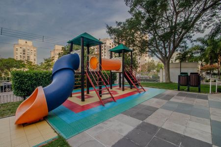 Apartamento à venda com 71m², 3 quartos e 2 vagas Apartamento à venda com 71m², 3 quartos e 2 vagasÁrea comum - Playground