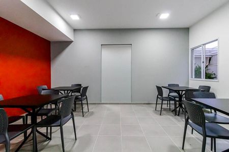 Apartamento à venda com 33m², 1 quarto e sem vagaÁrea comum - Salão de festas