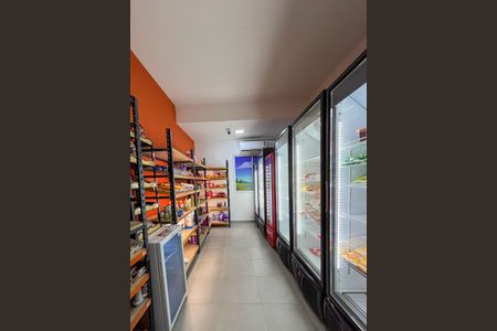 Apartamento à venda com 33m², 1 quarto e sem vagaArea comum - Mercado
