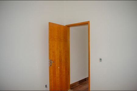 Casa para alugar com 90m², 2 quartos e 1 vaga