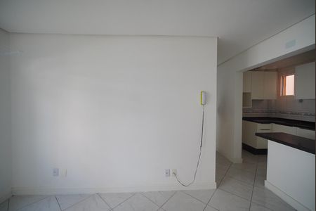 Sala de apartamento para alugar com 3 quartos, 41m² em Barreiros, São José