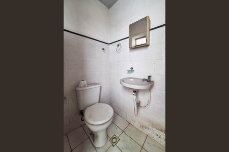 Apartamento para alugar com 90m², 2 quartos e sem vaga Apartamento para alugar com 90m², 2 quartos e sem vagaBanheiro de serviço