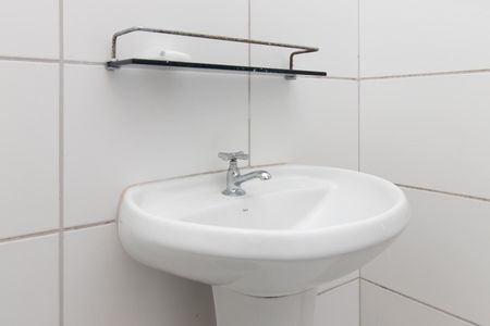 Apartamento para alugar com 60m², 2 quartos e 1 vaga Apartamento para alugar com 60m², 2 quartos e 1 vagaBanheiro do Quarto 2