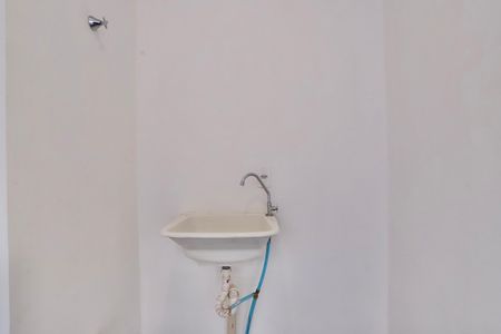 Apartamento para alugar com 34m², 2 quartos e sem vaga Apartamento para alugar com 34m², 2 quartos e sem vagaLavanderia