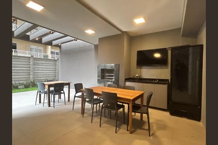 Apartamento para alugar com 34m², 2 quartos e sem vaga Apartamento para alugar com 34m², 2 quartos e sem vagaChurrasqueira