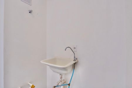 Apartamento para alugar com 34m², 2 quartos e sem vaga Apartamento para alugar com 34m², 2 quartos e sem vagaLavanderia