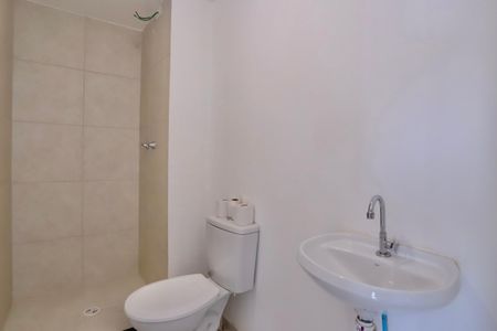 Apartamento para alugar com 34m², 2 quartos e sem vaga Apartamento para alugar com 34m², 2 quartos e sem vagaBanheiro