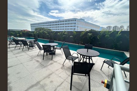 Apartamento para alugar com 34m², 2 quartos e sem vaga Apartamento para alugar com 34m², 2 quartos e sem vagaPiscina