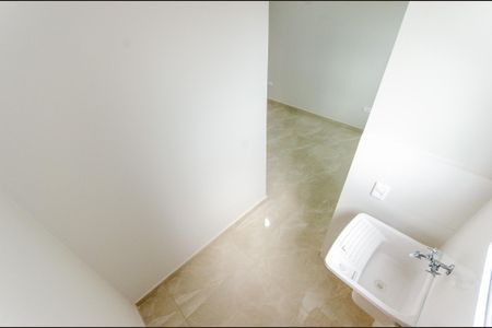 Casa para alugar com 40m², 1 quarto e sem vaga Casa para alugar com 40m², 1 quarto e sem vagaÁrea de serviço