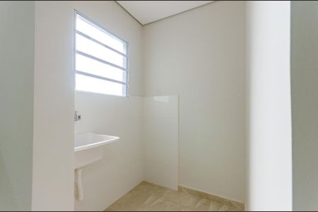 Casa para alugar com 40m², 1 quarto e sem vaga Casa para alugar com 40m², 1 quarto e sem vagaÁrea de serviço