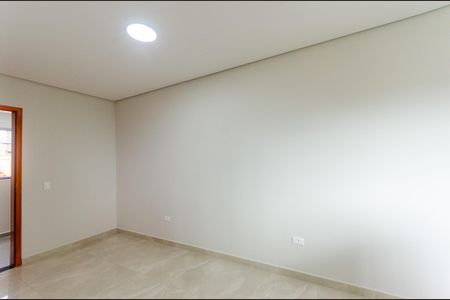 Casa para alugar com 40m², 1 quarto e sem vaga Casa para alugar com 40m², 1 quarto e sem vagaSala
