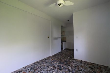Sala de casa para alugar com 1 quarto, 30m² em Planalto Verde, Ribeirão Preto