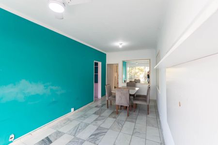 Apartamento à venda com 62m², 1 quarto e 1 vagaSala