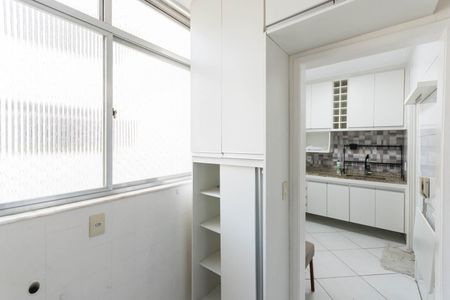 Apartamento à venda com 62m², 1 quarto e 1 vagaÁrea de Serviço