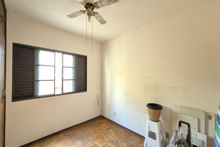 Casa à venda com 253m², 4 quartos e 2 vagasQuarto 1 