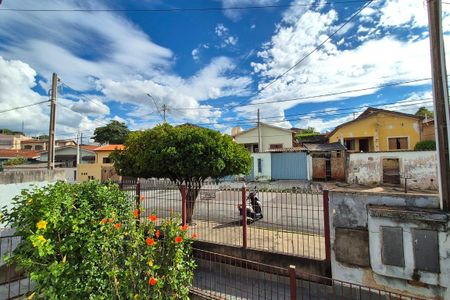 Casa à venda com 253m², 4 quartos e 2 vagas Casa à venda com 253m², 4 quartos e 2 vagasVista da Sala