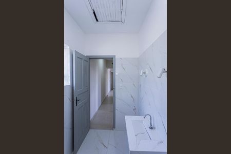 Casa para alugar com 190m², 2 quartos e 1 vagaBanheiro