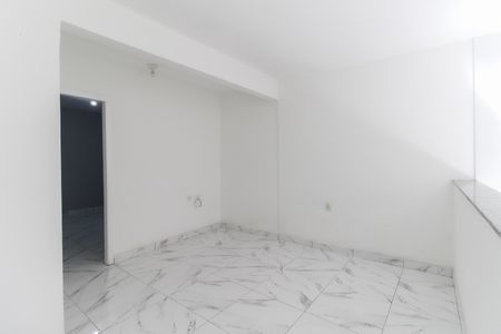 Casa para alugar com 50m², 1 quarto e sem vaga Casa para alugar com 50m², 1 quarto e sem vagaSala