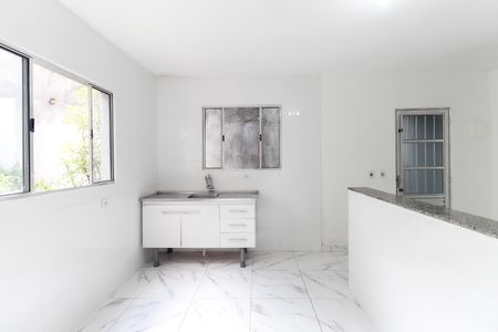 Casa para alugar com 50m², 1 quarto e sem vaga Casa para alugar com 50m², 1 quarto e sem vagaCozinha